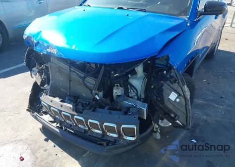 2022 Jeep Compass Latitude Fwd z USA, uszkodzony, nr VIN 3C4NJCBB8NT182558